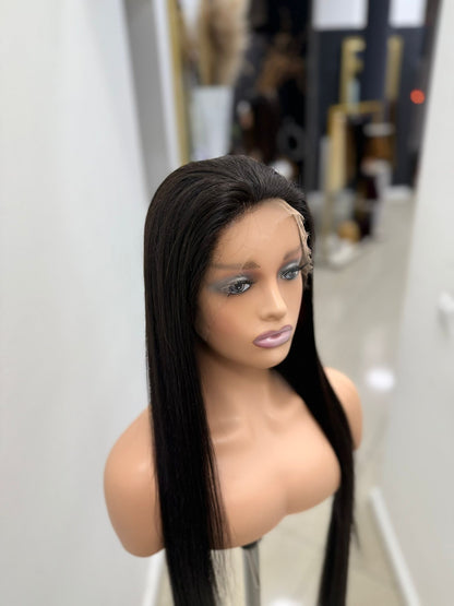 Sleek Bone straight with fronter