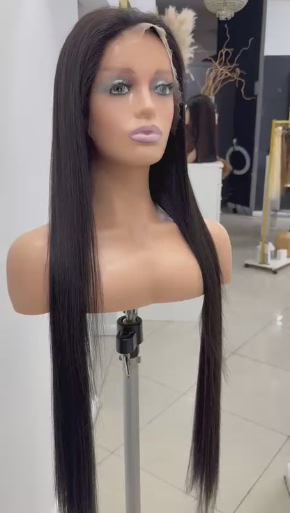 Sleek Bone straight with fronter